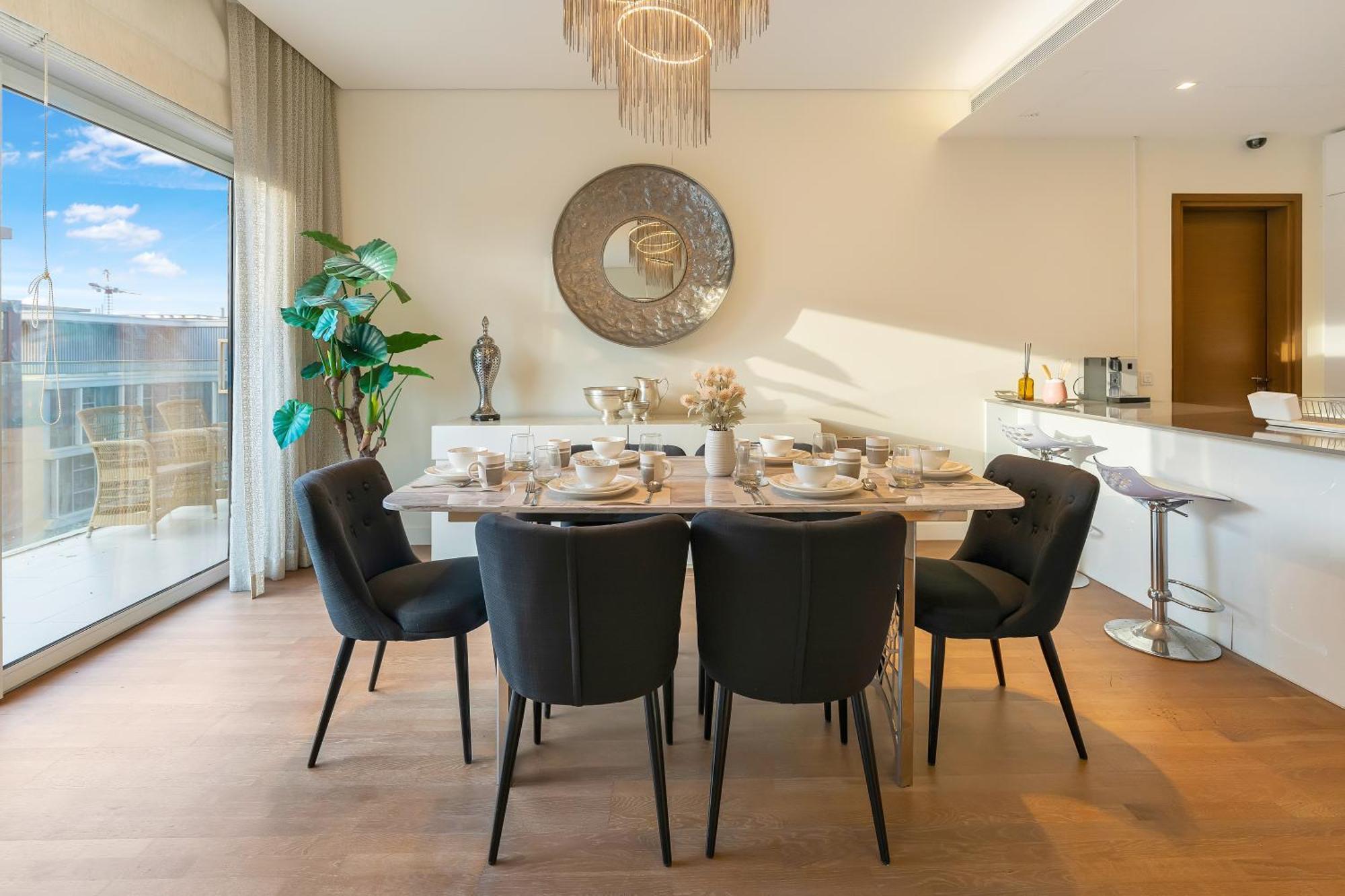 Fam Living - Walk - Opulent Living Dubai