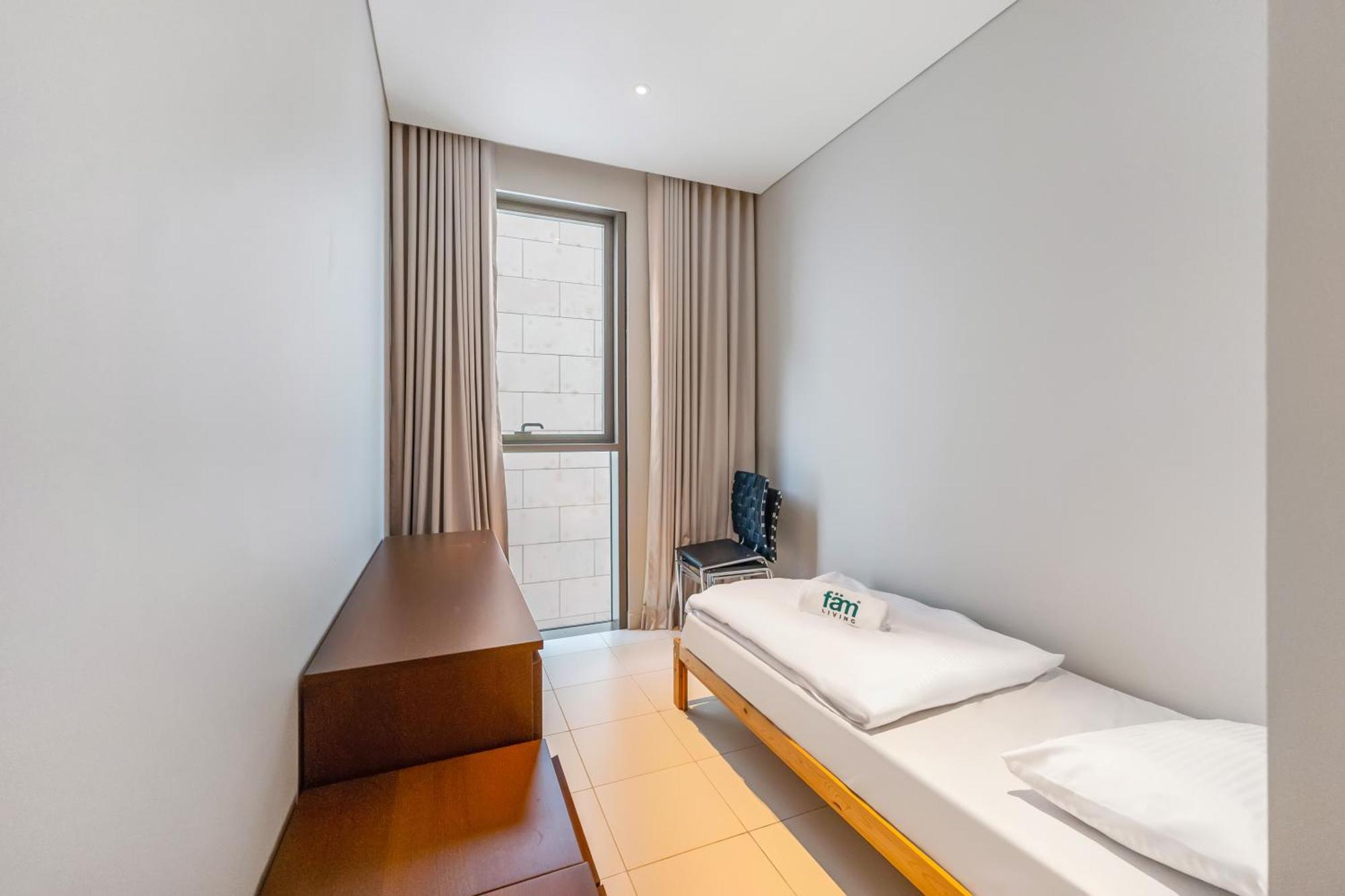 Fam Living - Walk - Opulent Living Dubai