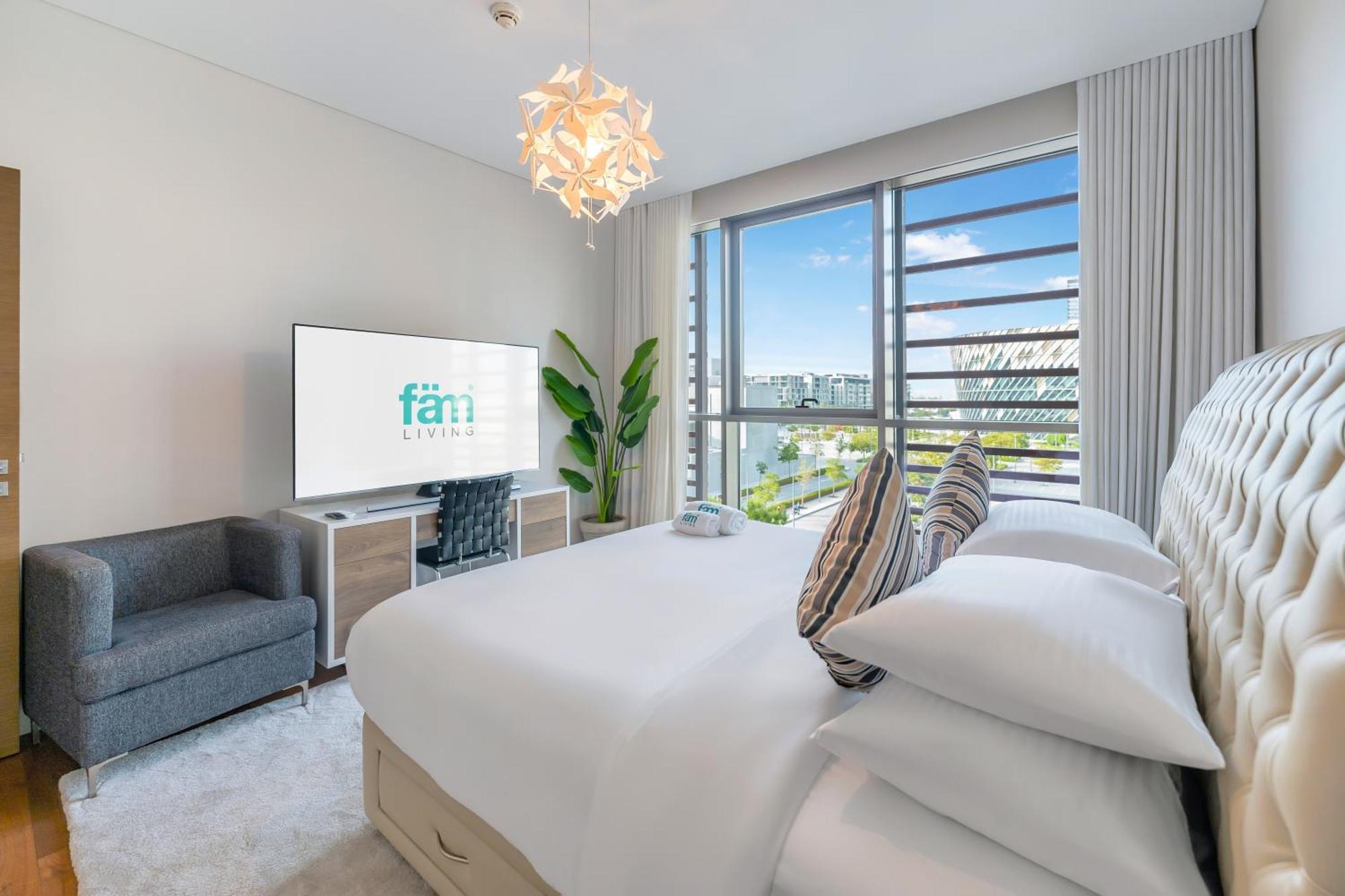 Fam Living - Walk - Opulent Living *